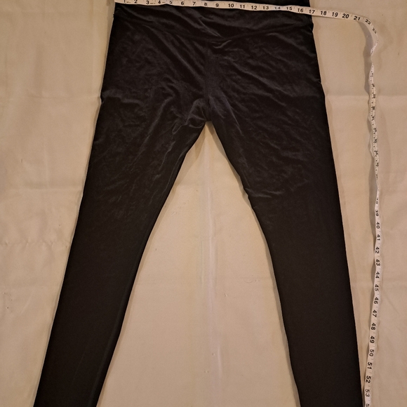 Athleta Elation Ultra High Rise Tight In Black Velvet Sz XL Tall - Picture 4 of 11